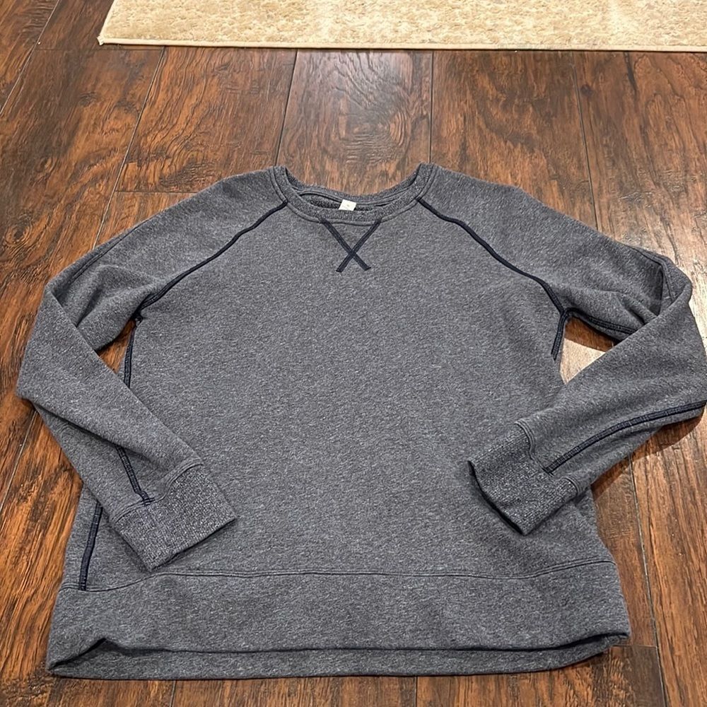 Lululemon Just Pleat It Crew Heathered Speckled sweatshirt Size 6 GUC
